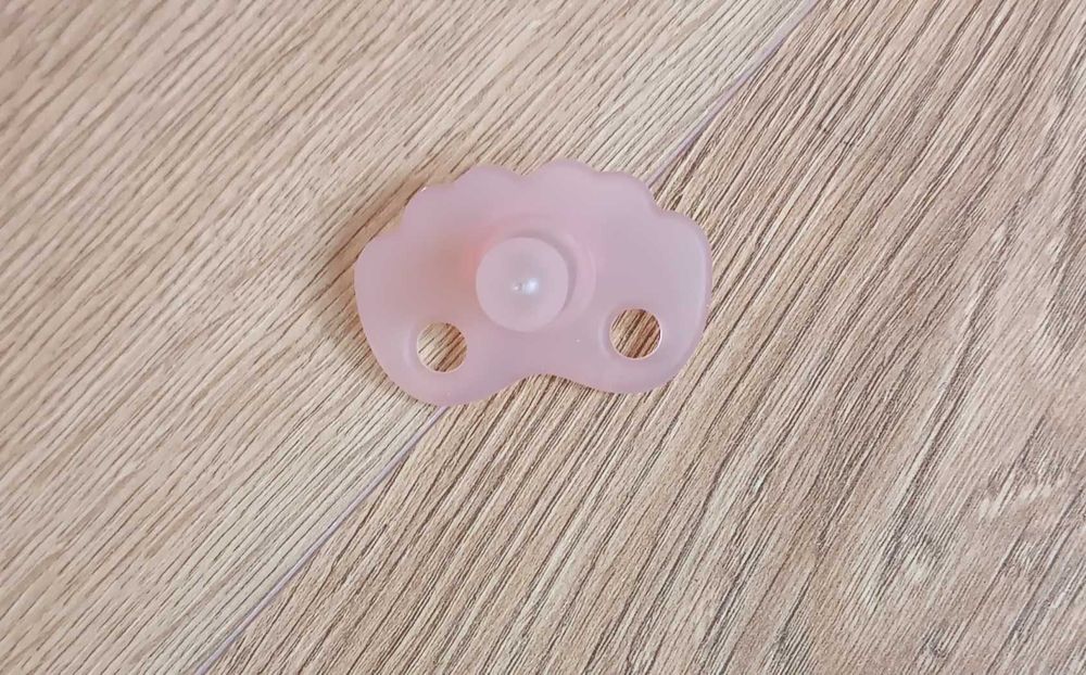Chupetas de silicone novas (0-6m) - Várias cores