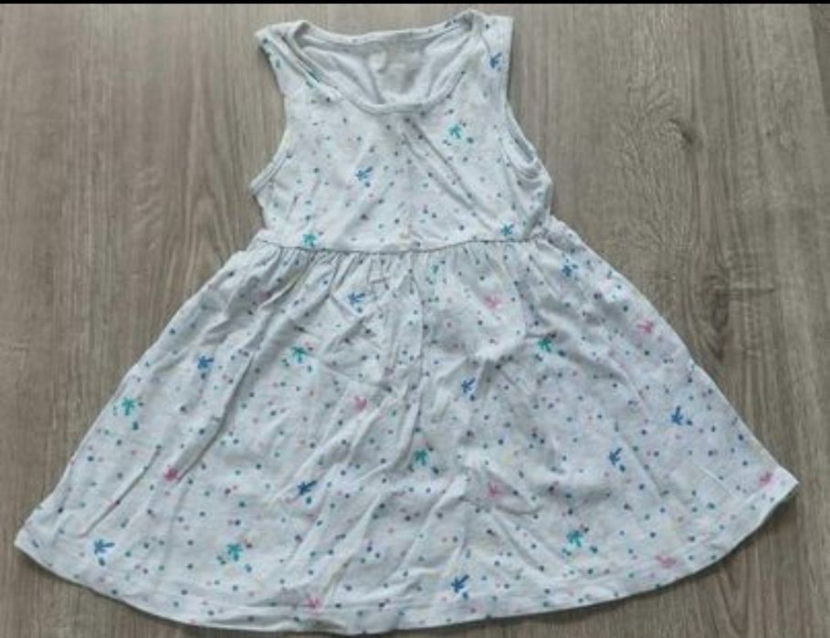 2 vestidos - tamanho 3