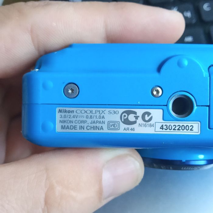 Nikon Coolpix S30