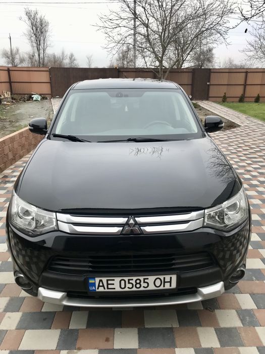 Мitsubishi Outlander 3(GT,3 літра)