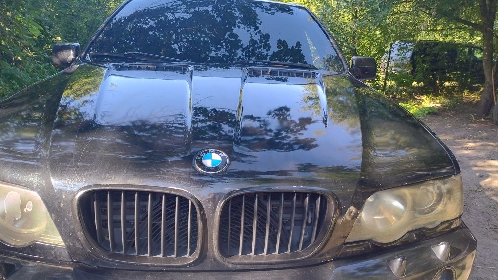 Продам BMW x5 e53 2003