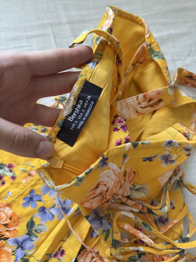 Бавовняний сарафан bershka