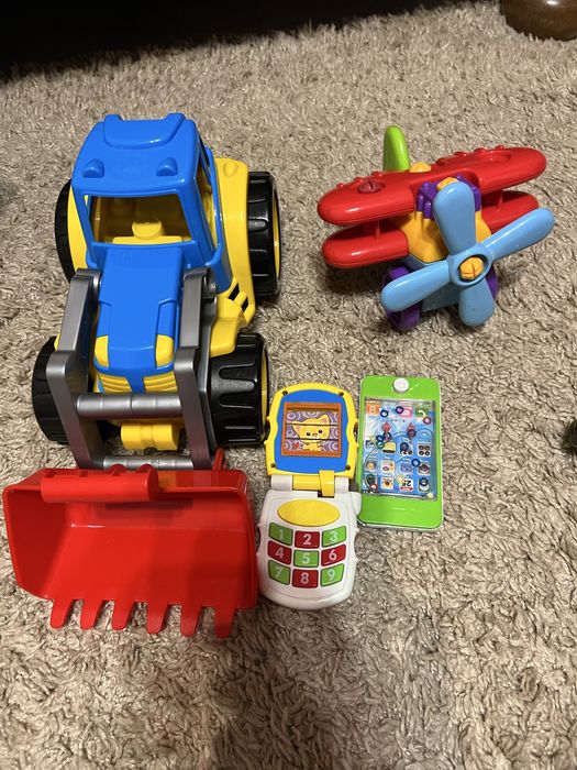 Іграшки для малечі