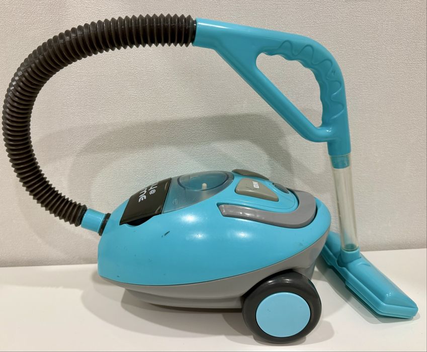 Іграшковий пилосмок Play at Home игрушечный пылесос