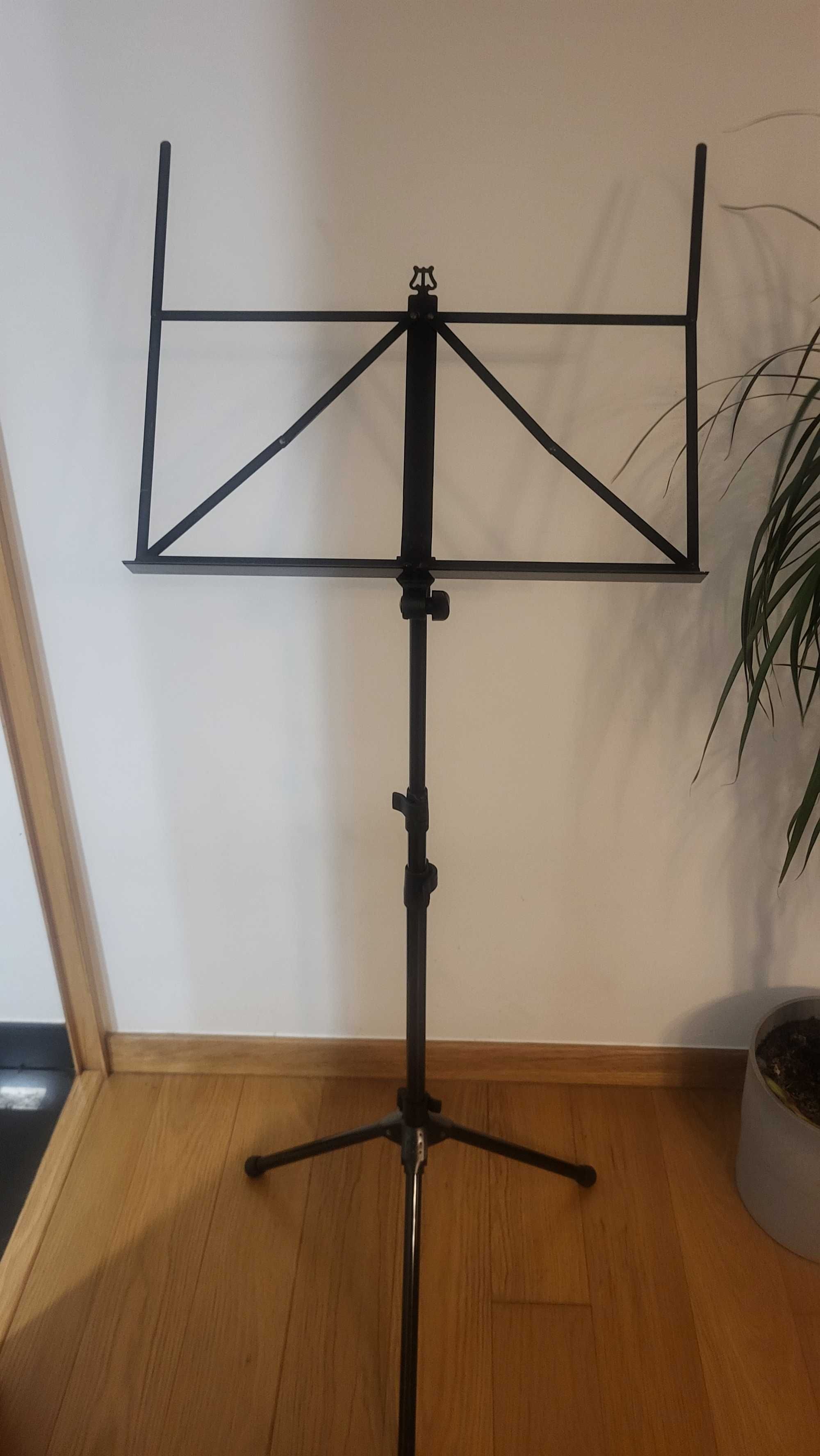 Apoio para partituras música