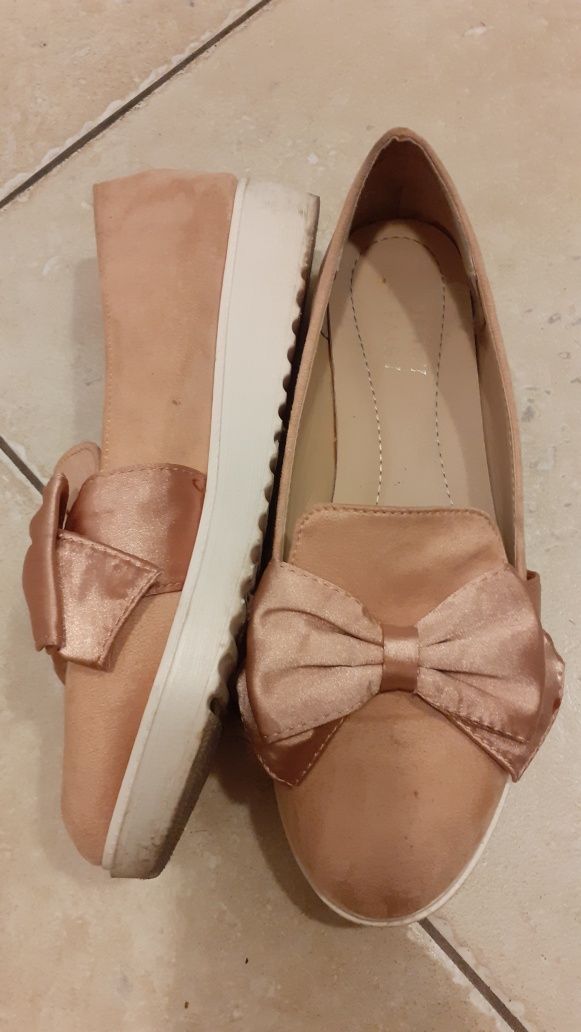 Buty damskie 39 różowe