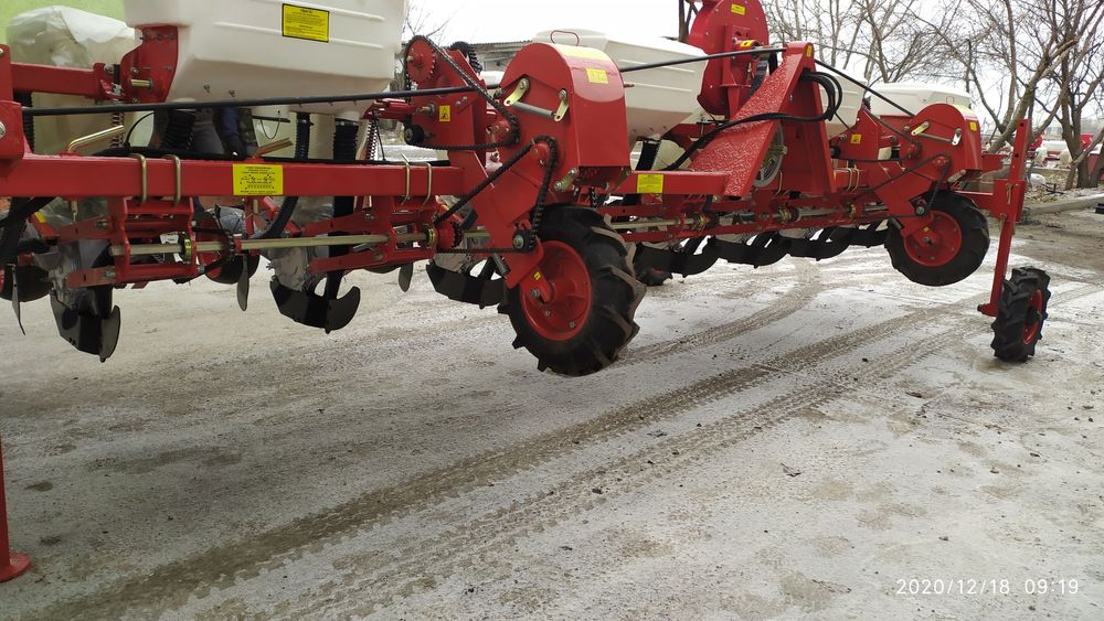 Сівалка пневматична УПС-8 СУ кукурудзяна,соняшникова,гарбузова