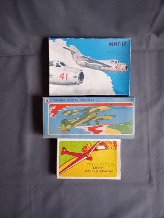 Сборная модель самолета Swordfish Миг 17 Mucha модель літака 1/72