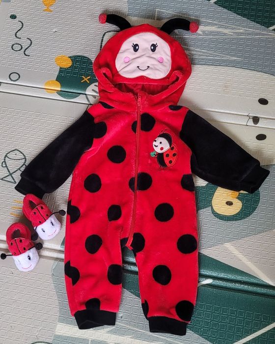 Мягкий плюшевый комбинезон с капюшоном и ушками "Божья коровка" 74см