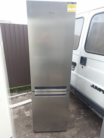 Продам холодильник Вірпул висотою 2м