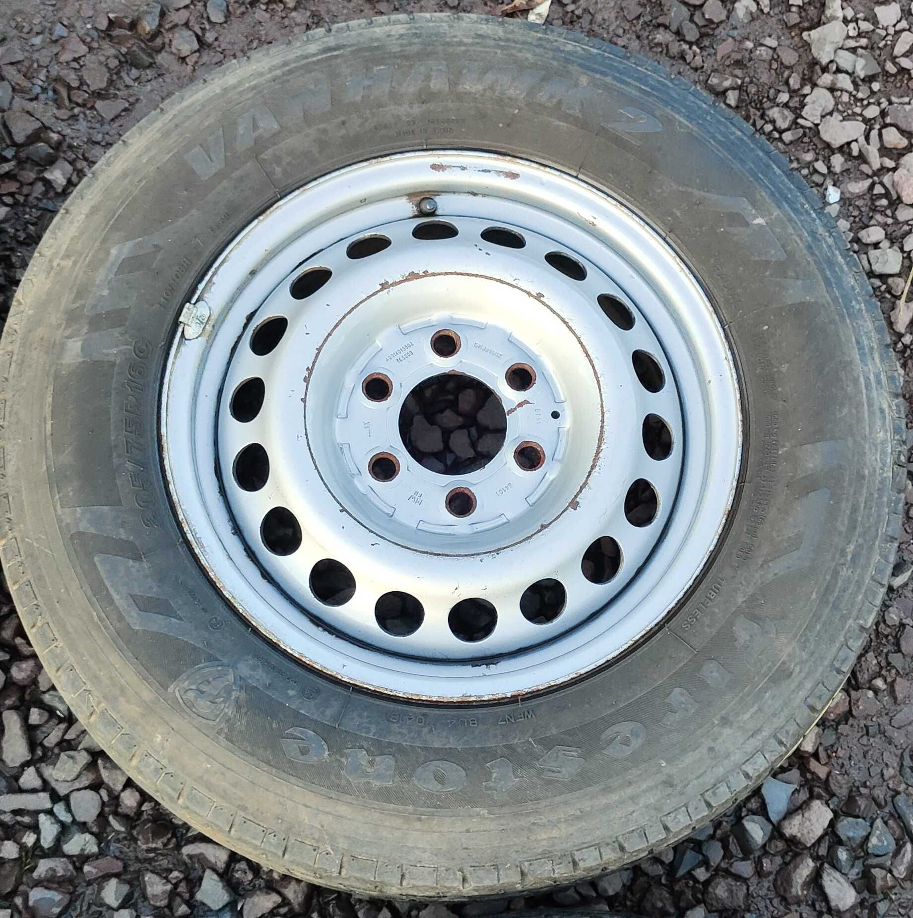 Koła stalowe Mercedes Sprinter W906 6x130 5,5Jx16 ET51 205/75R16C Kpl