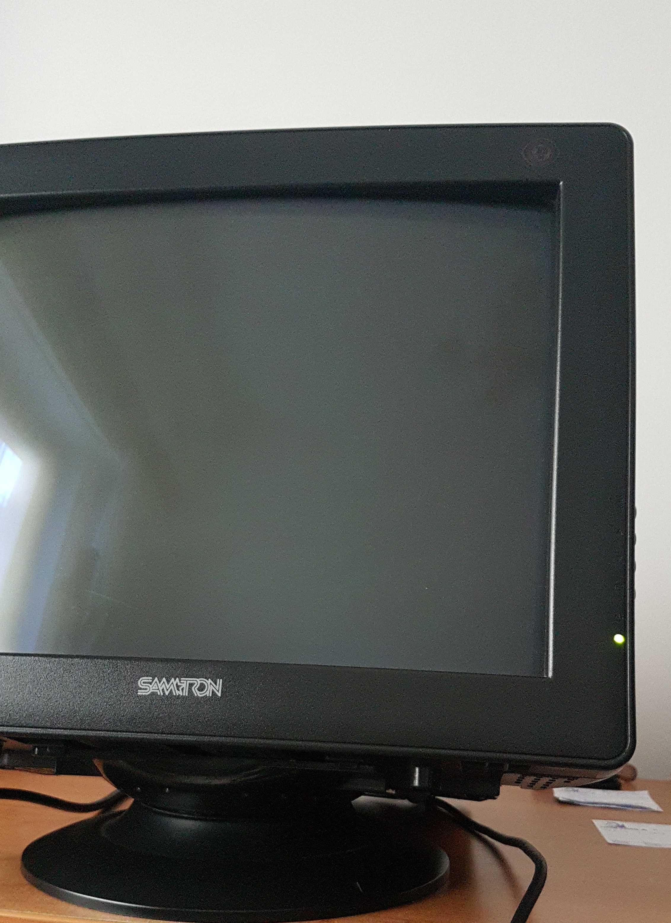 Monitor de pc Samsung Samtron 78E