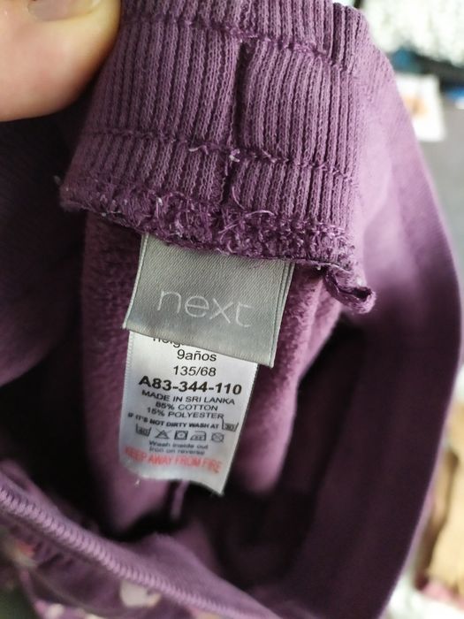 Next 134 spodnie dresowe jednorożec