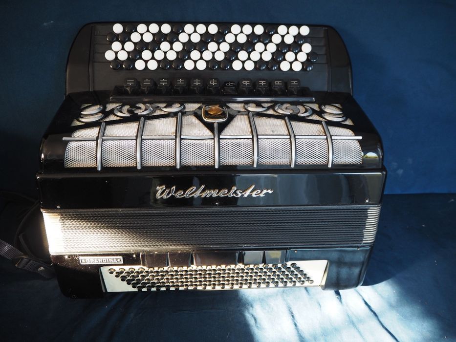 Akordeon guzikowy weltmeister grandina gryf b