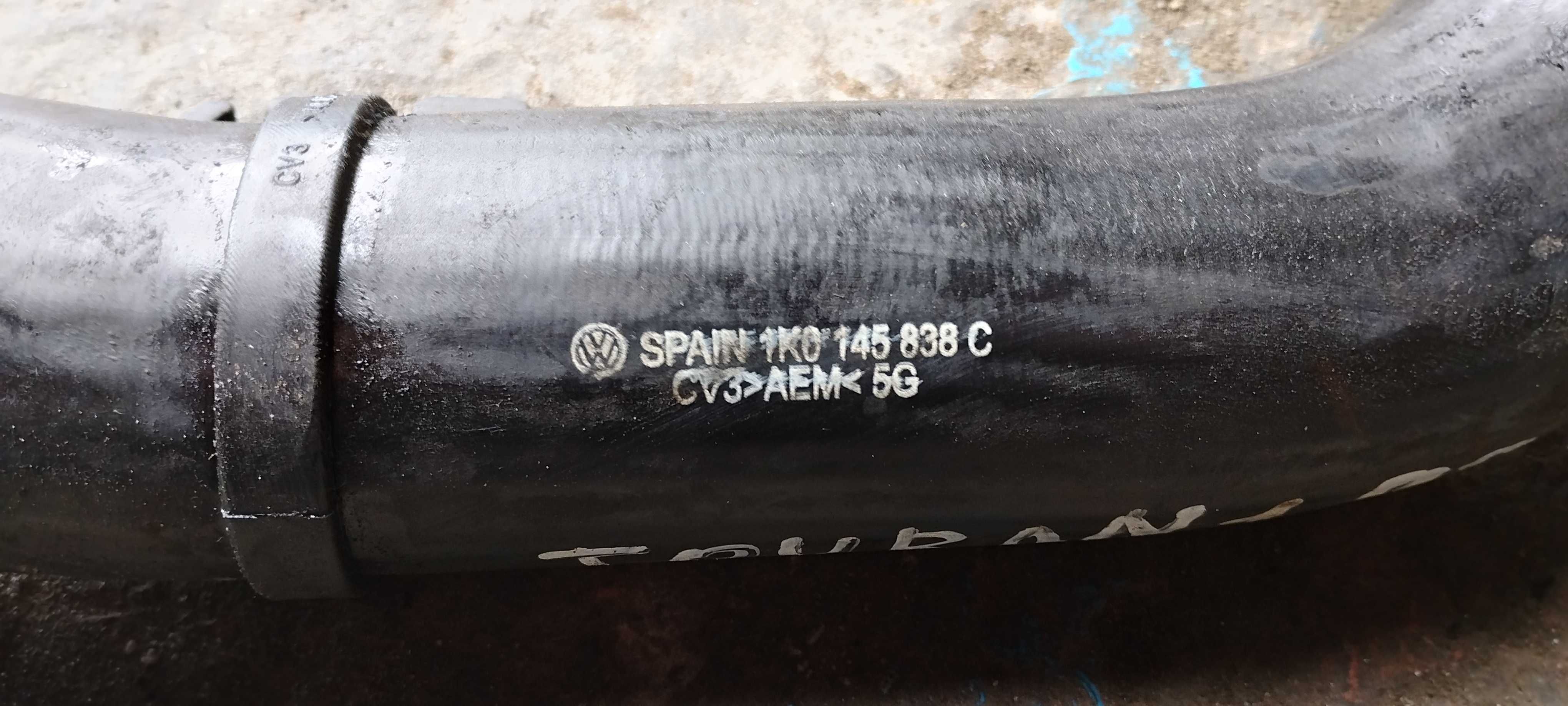 Шланг (патрубок) интеркуллера volkswagen touran 03-06 1K0145838C
