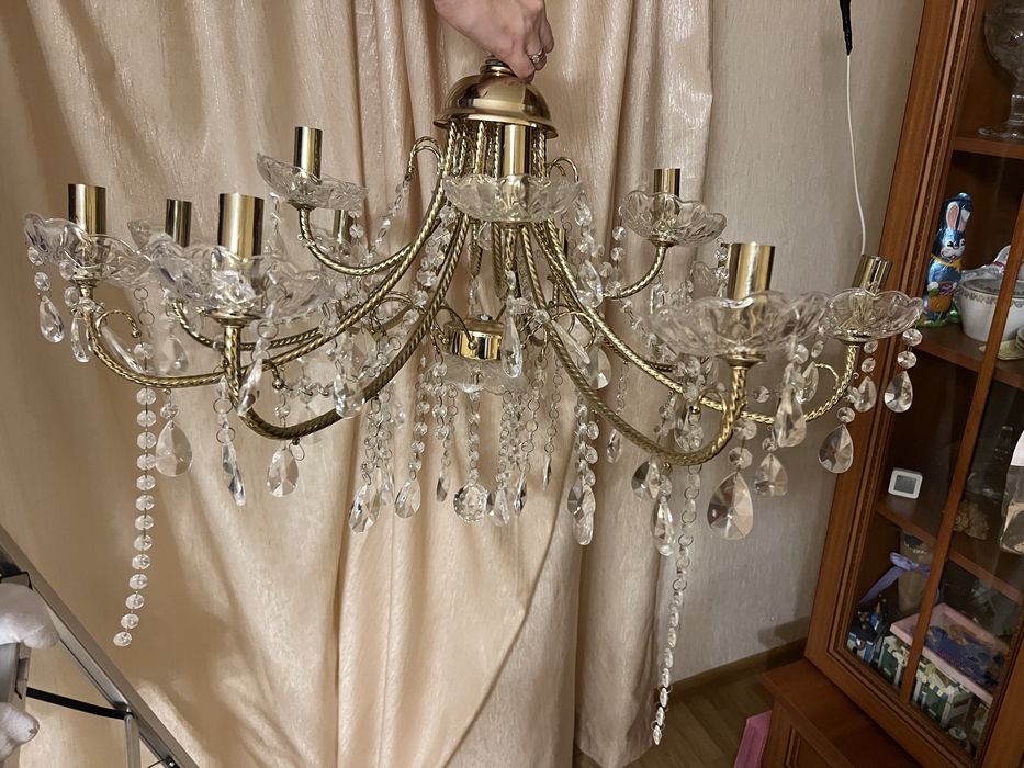 Терміново продається люстра!!!