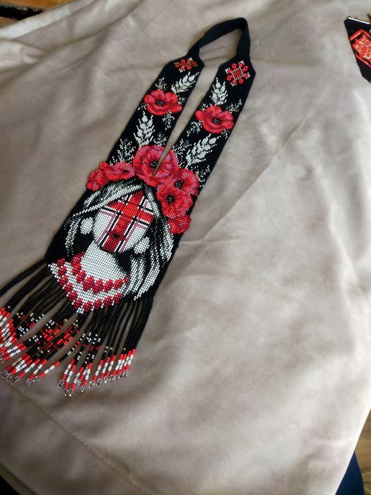 Гердан з бісеру.