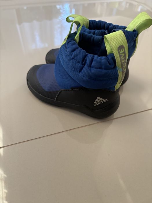 Buty zimowe Adidas rozmiar 25