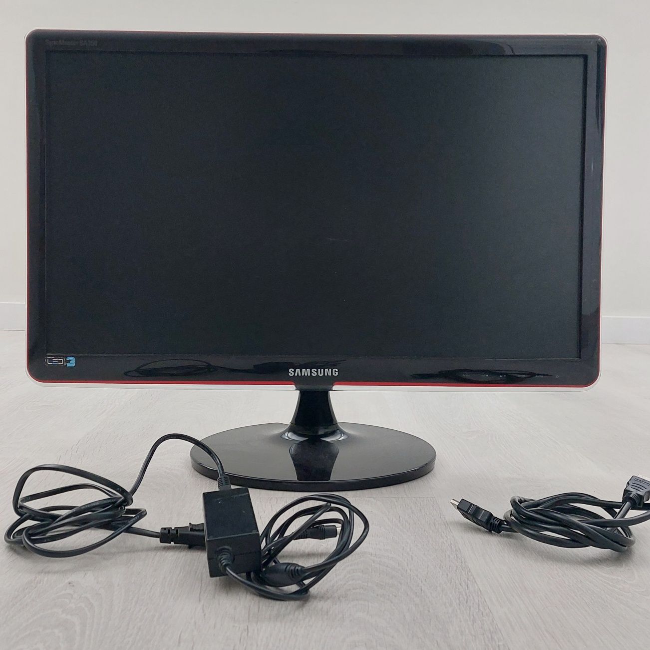 Monitor Samsung 24" Série 5 LED S24A350H