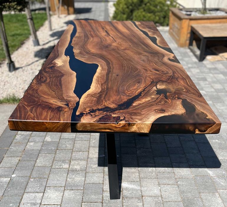 Loftowy stół do jadalni orzech włoski żywica epoksydowa #34