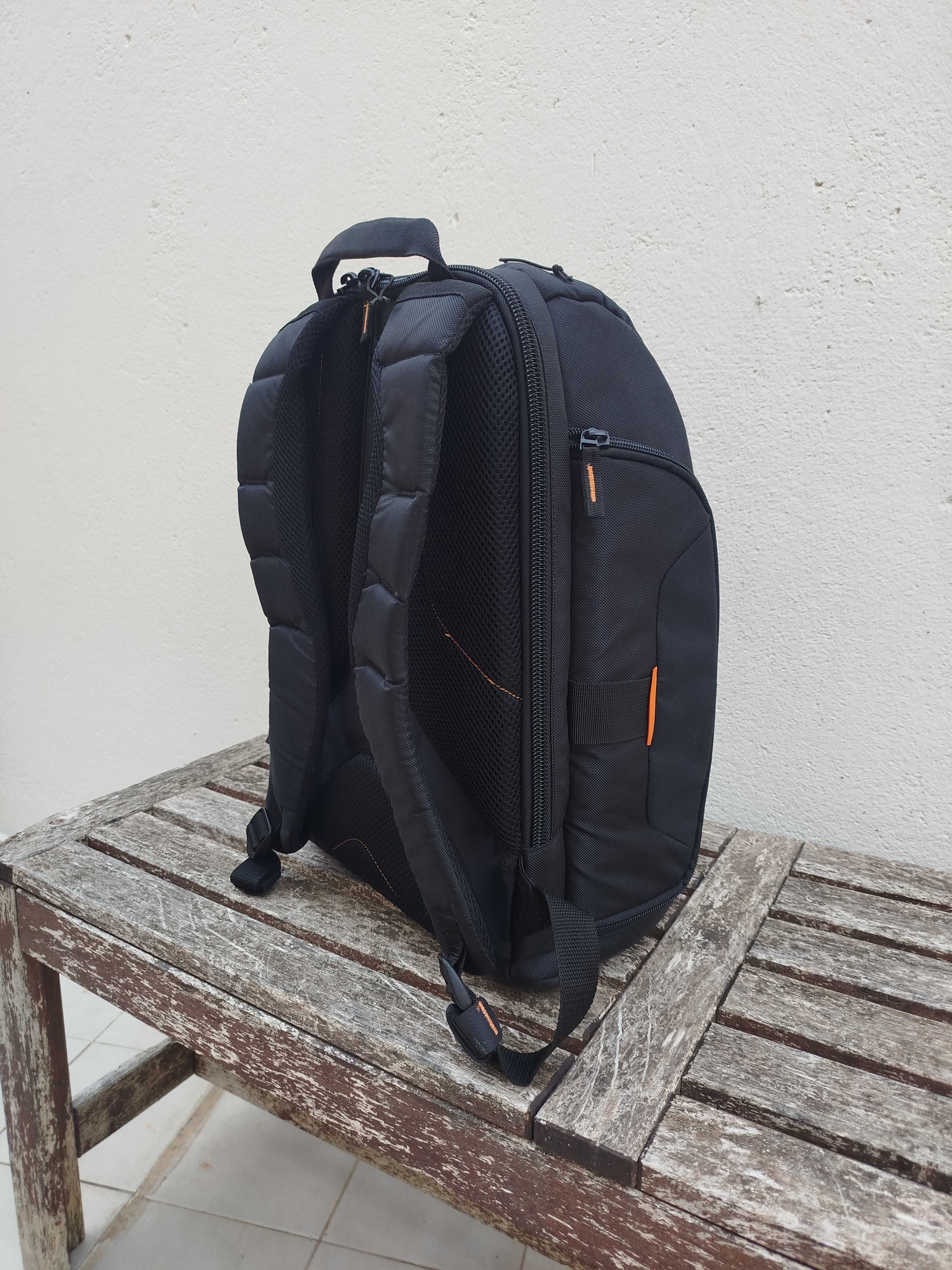 Mochila Case Logic