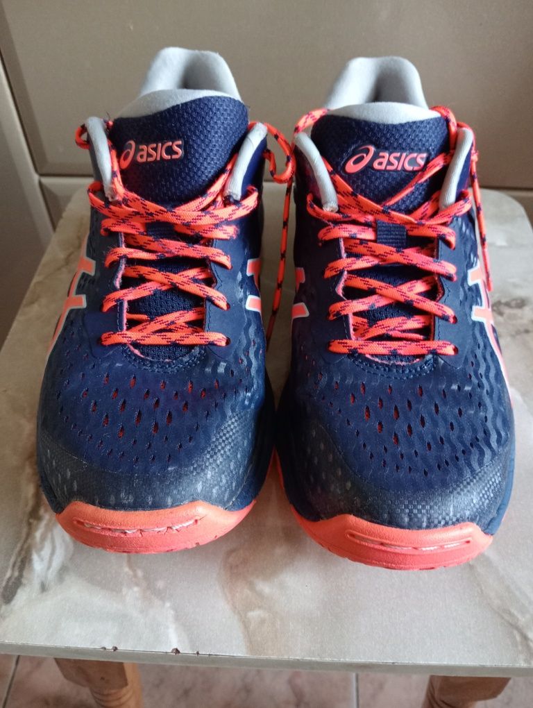 Кросівки asics 39 ,р