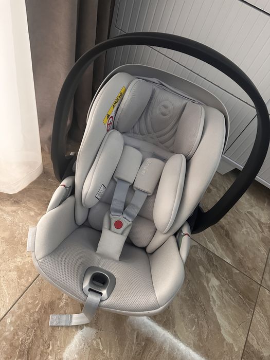 Автокрісло Cybex Cloud T i-size plus (Platinum white)