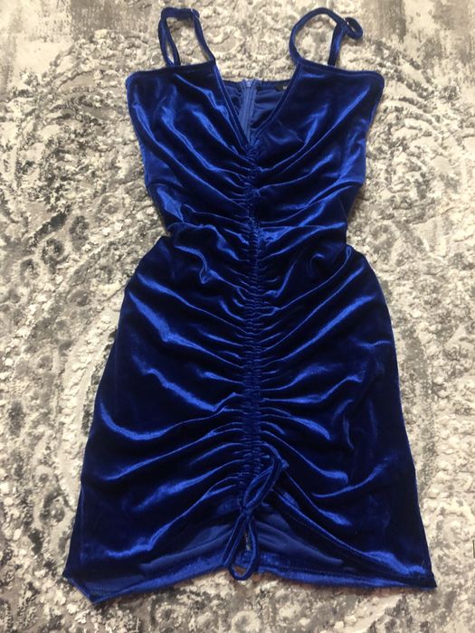 Міні сукня велюрова