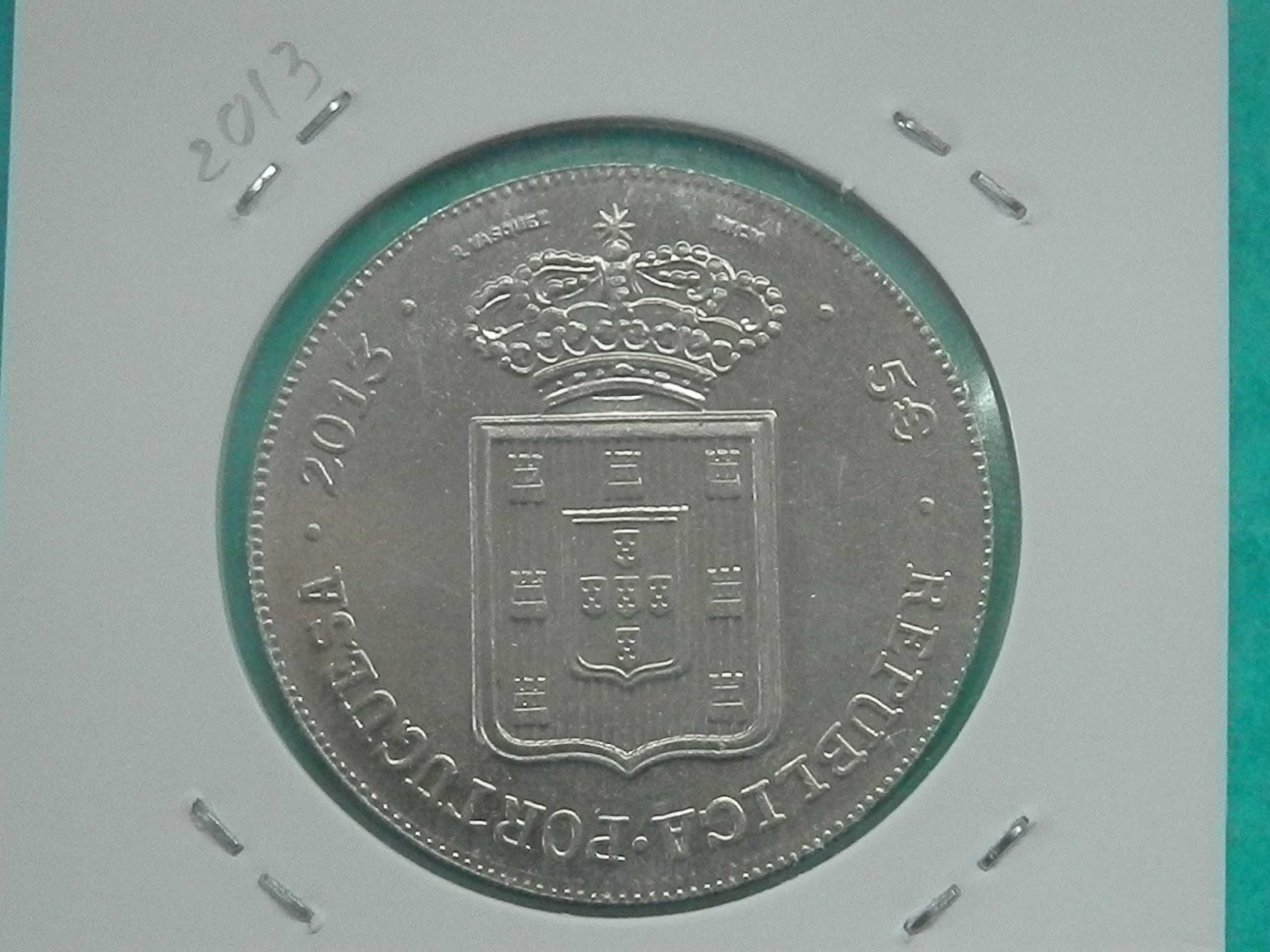 1073 - Euro: 5,00 euros 2013 cuni, Maria II, por 5,50