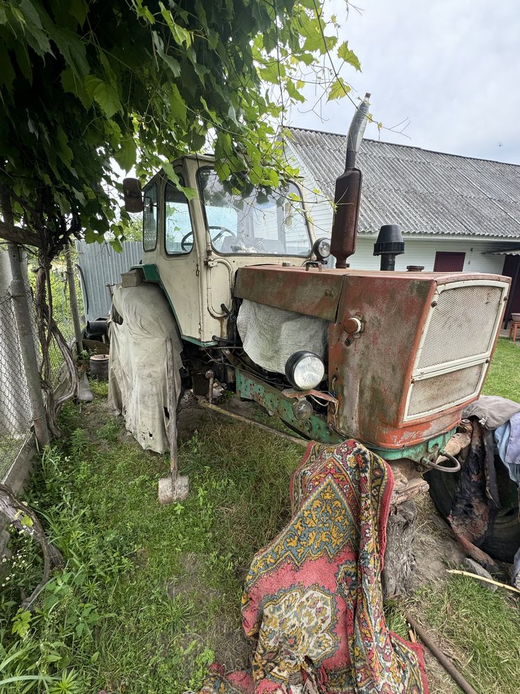 Продається ЮМЗ 6