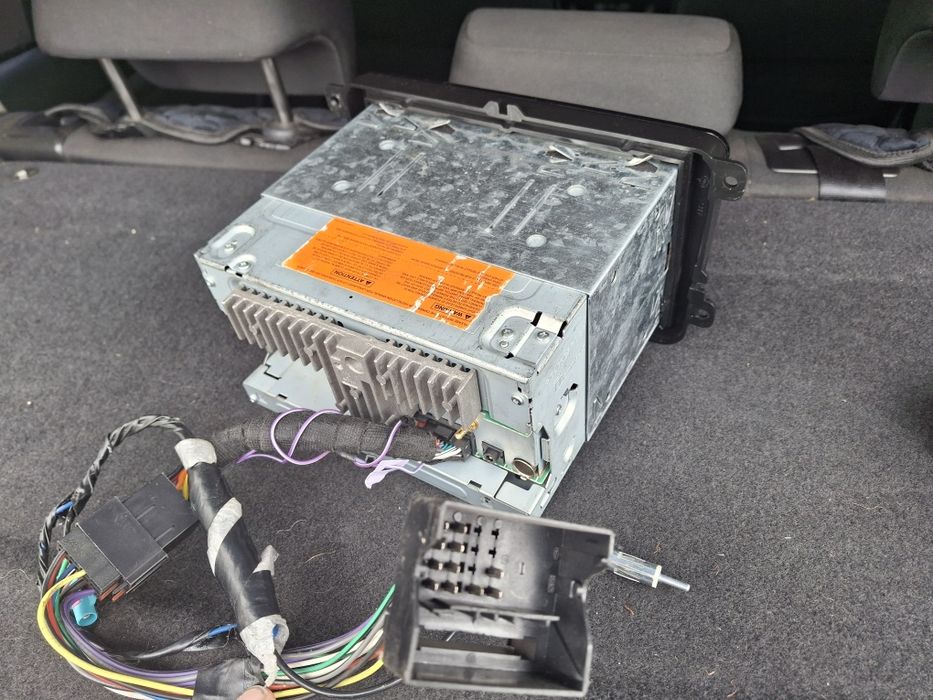 Автомагнитола Pioneer AVH X3800DAB. Volkswagen Golf 5