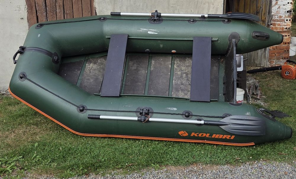 Ponton kolibri 300