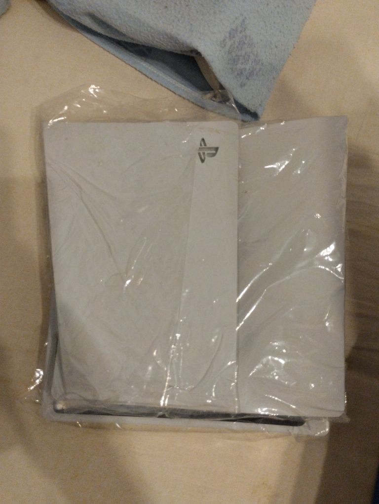 PS5  1 TERABYTE + acessórios