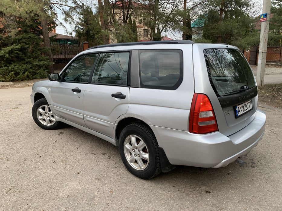 Subaru Forester SG5 2.0 атмосферный, коробка автомат