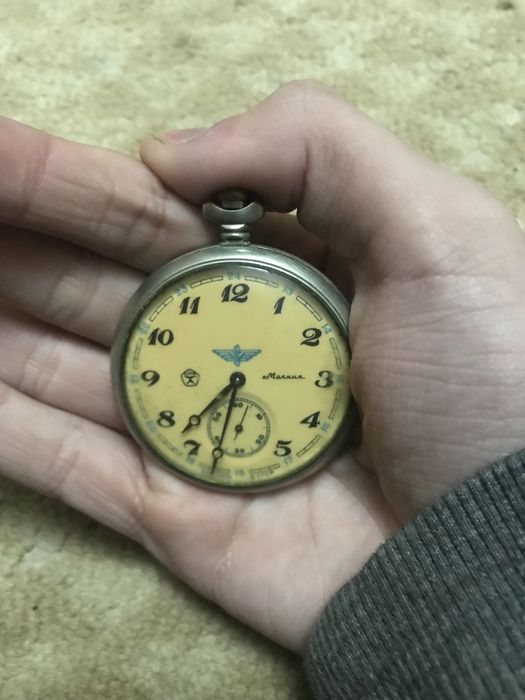 кишеньковий раритетний годинник