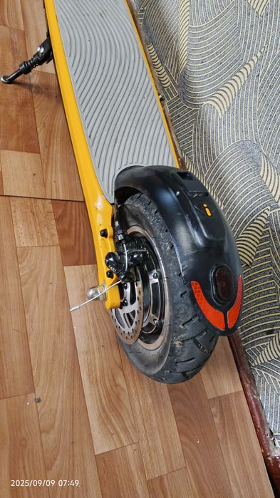 Продам елекросамокат