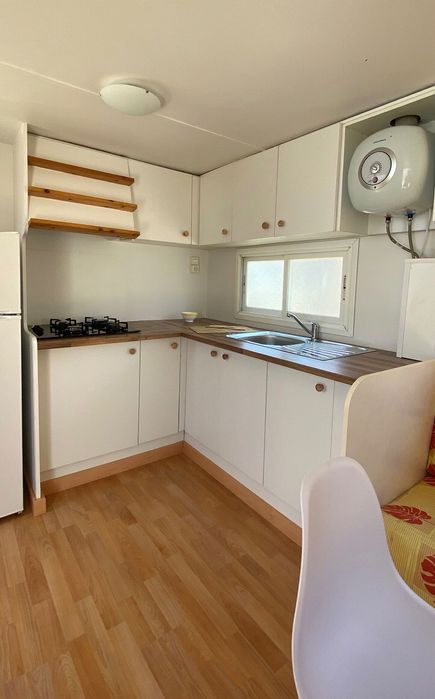 CASA MÓVEL DE MADEIRA DE 8X4 METROS EM LEIRIA.
