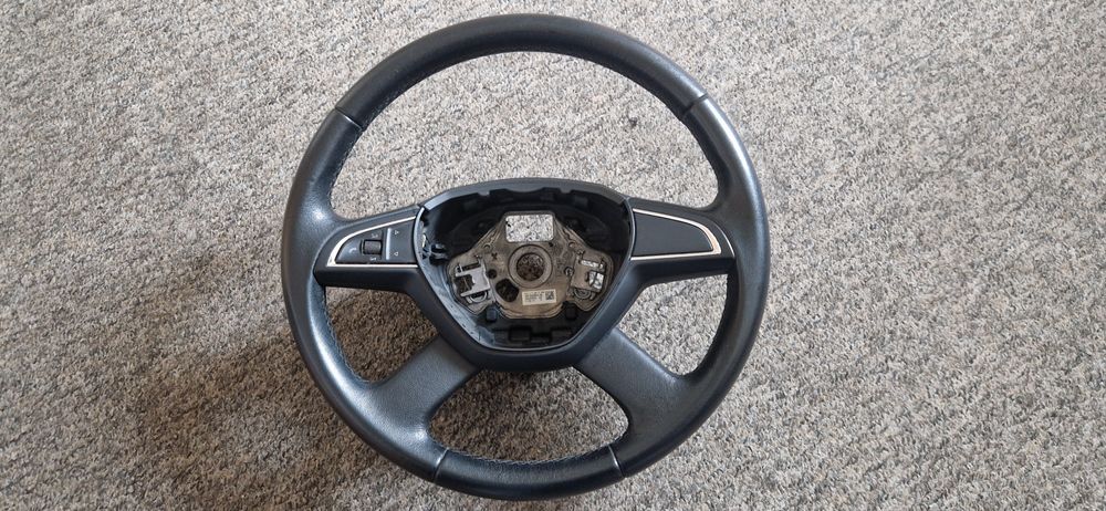 Мультикермо, руль, Шкода Октавія А7