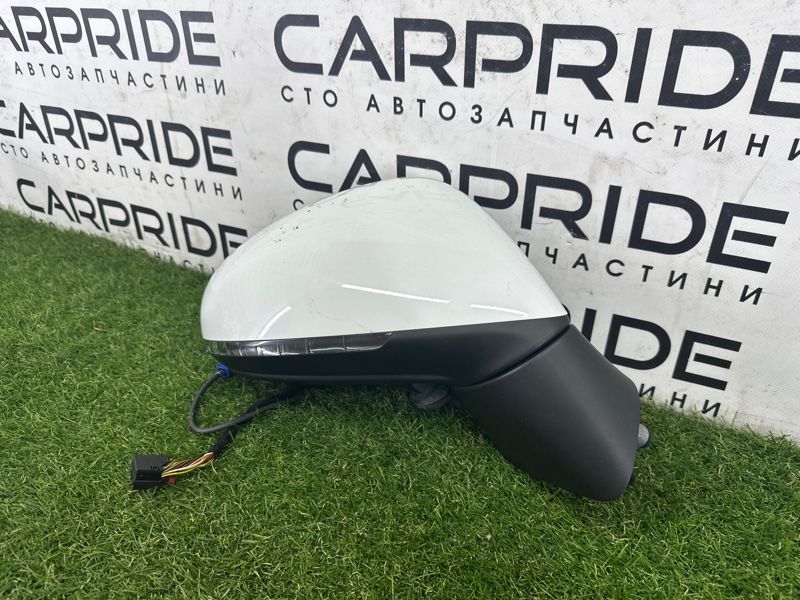Зеркало правое Volkswagen Touareg NF 3.6 CGRA 2015