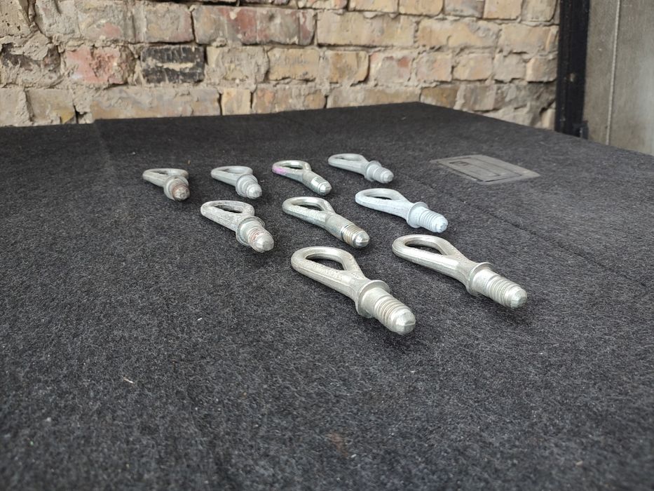 Крюк буксирування Ауді А4 В7 А6 С6 гак буксировочний Audi A4 B7 A6 C6