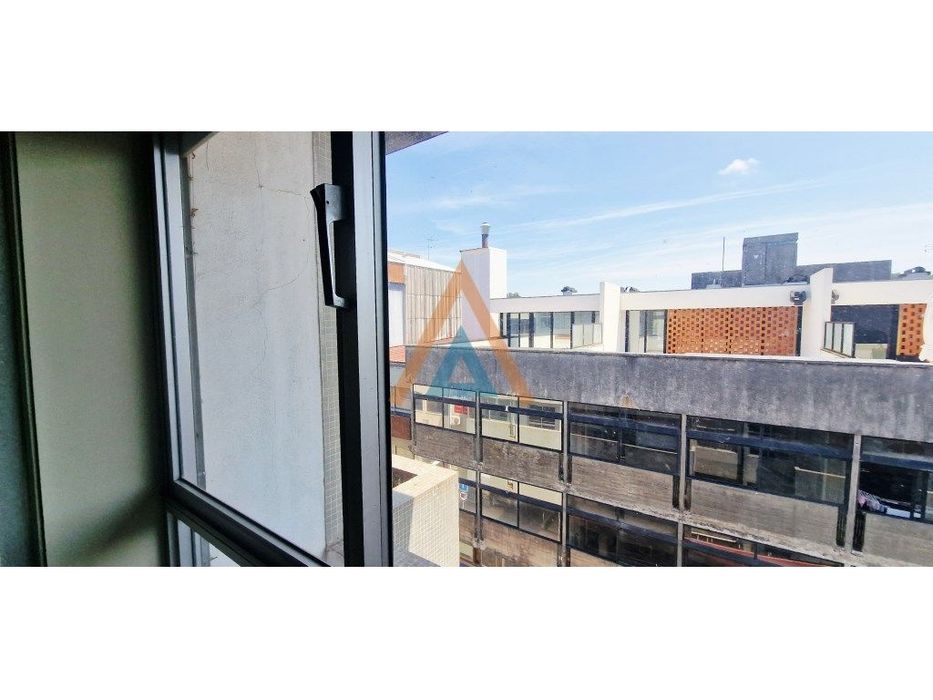 Escritório para arrendar centro Feira