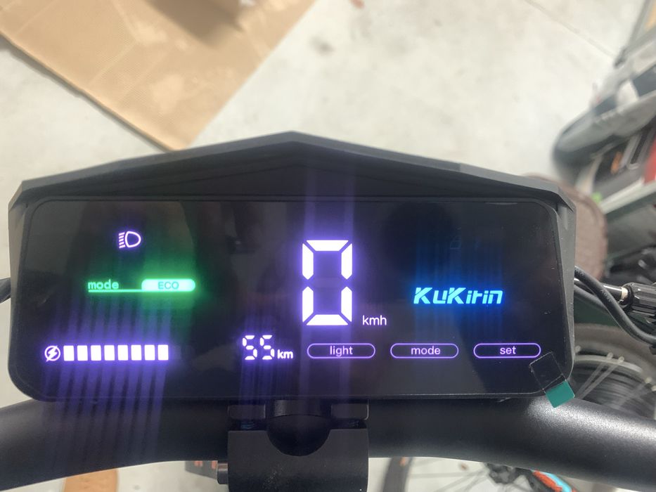 Trotinete Kurkirin G2