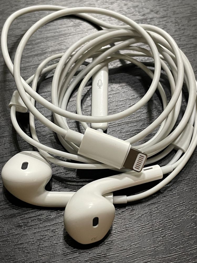 Оригінал Перехідник Lightning-Aux Навушники з комплекту iPhone Earpods