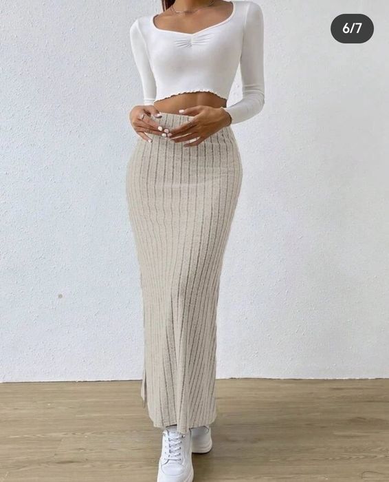 Тепла довга юбка