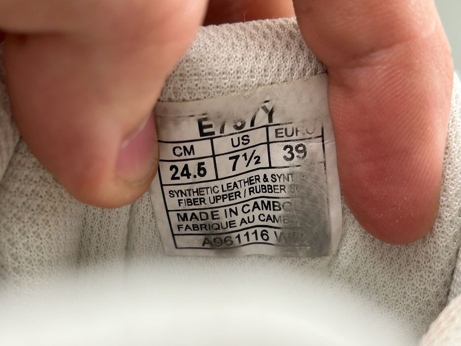 Оригінал! Кросівки Asics Gel Dedicate 39 розмір М05396