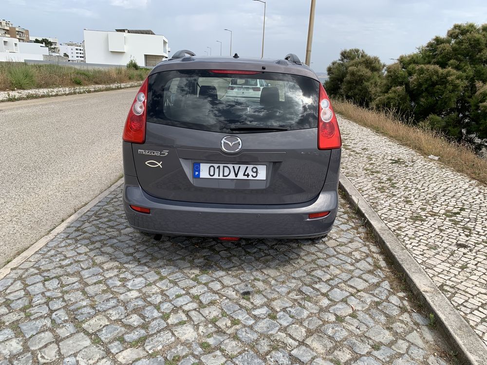 Mazda 5 carro em otimo estaro