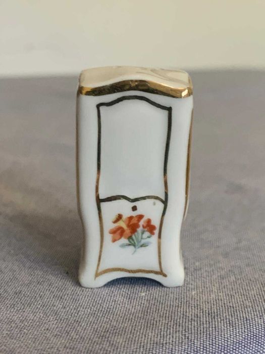 Saleiro e Pimenteiro, Porcelana Francesa