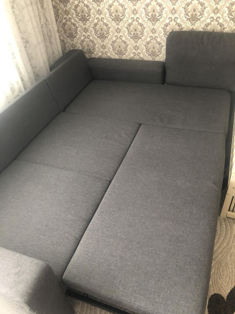 Продам диван Розмір дивана 140*200 (розкладний)