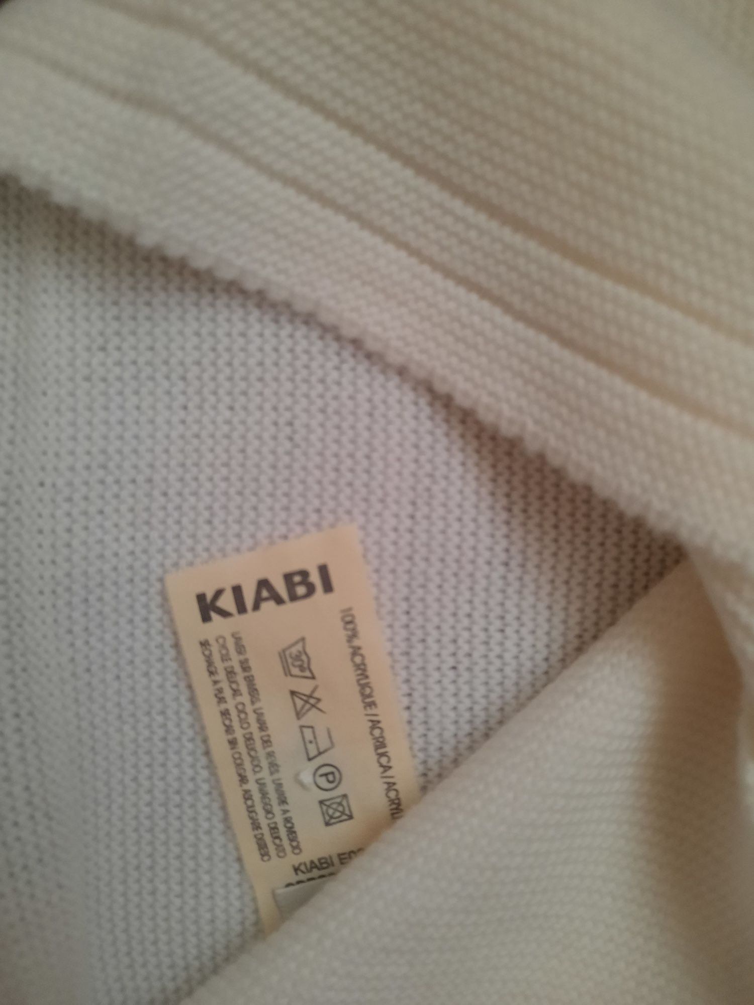 Casaquinho bebé Lanidor. Camisola Kiabi