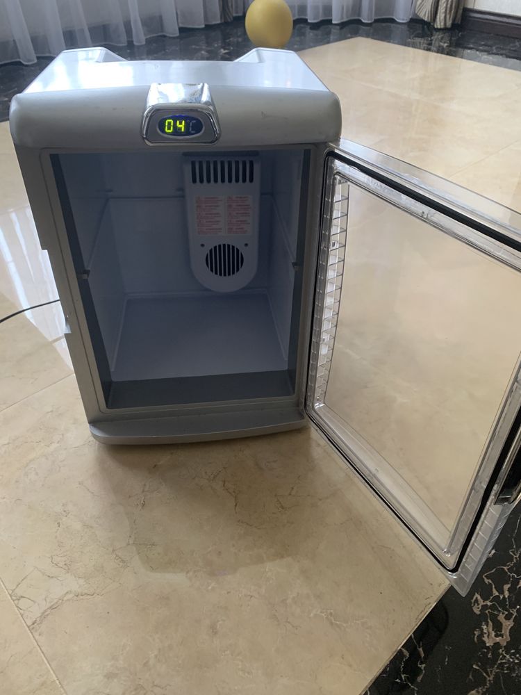 Минихолодильник,бар Termielectric Cooler&Warmer CH-0120A-AC/DC